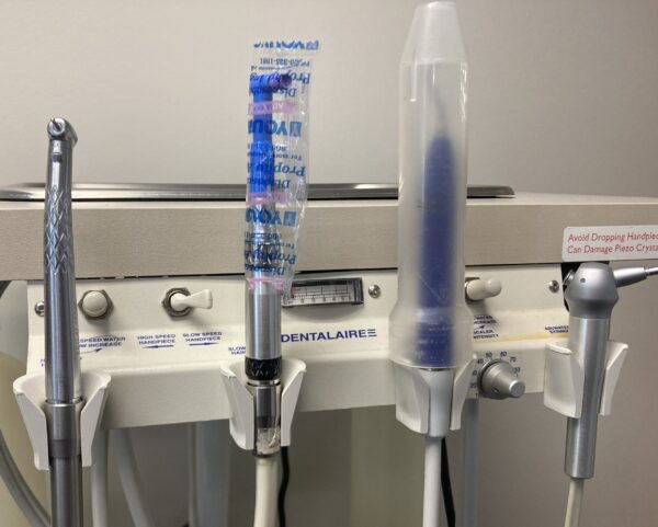 Reconditioned DentalAire Veterinary Dental Unit - Image 3
