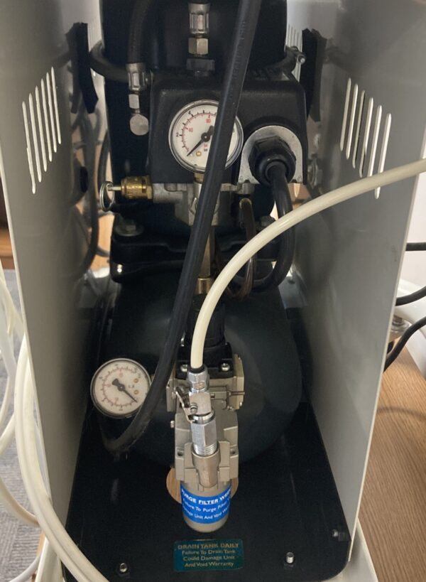 Reconditioned DentalAire Veterinary Dental Unit - Image 2